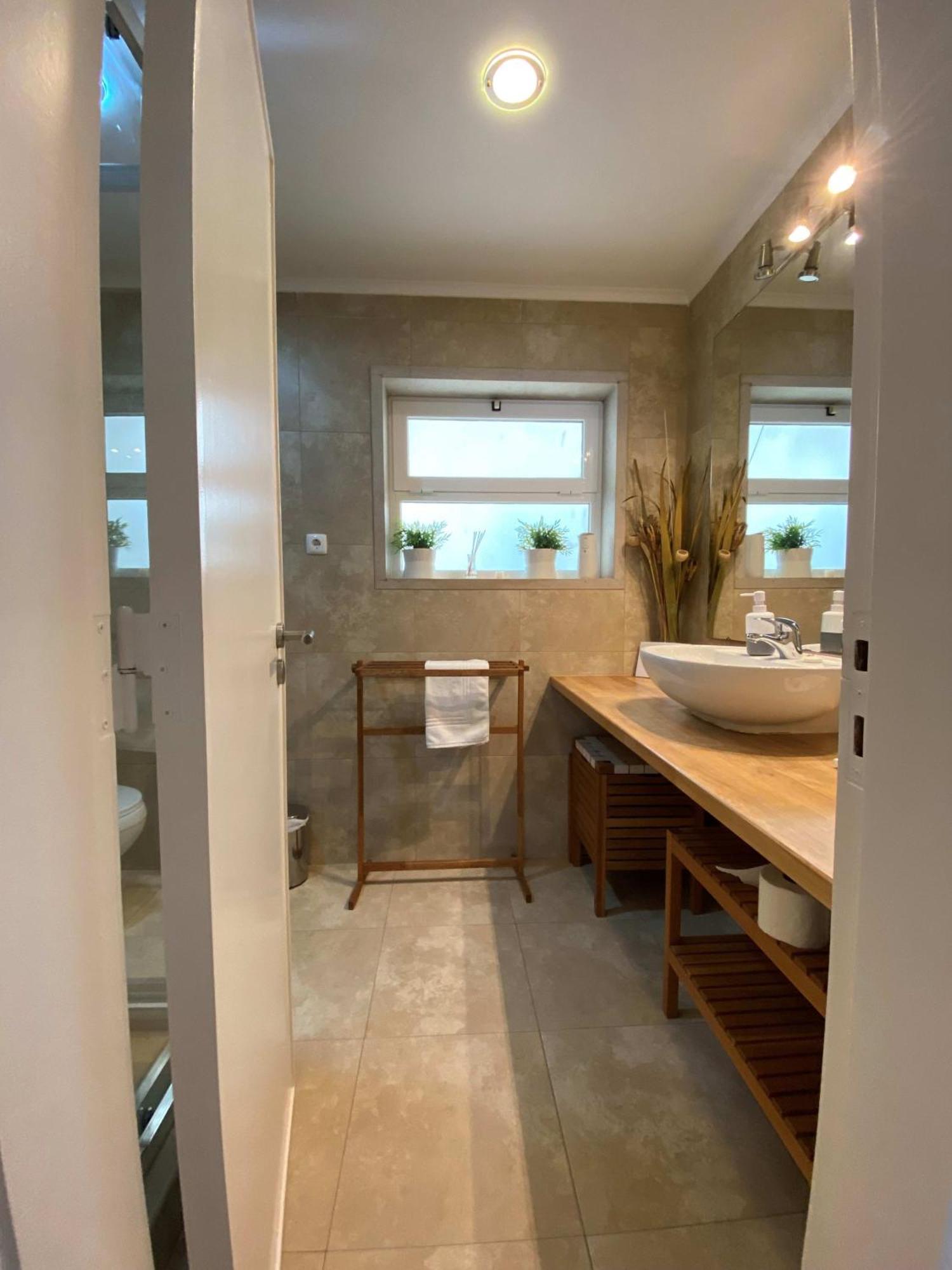 Rainha - Holiday Rental In Cascais Centre ภายนอก รูปภาพ