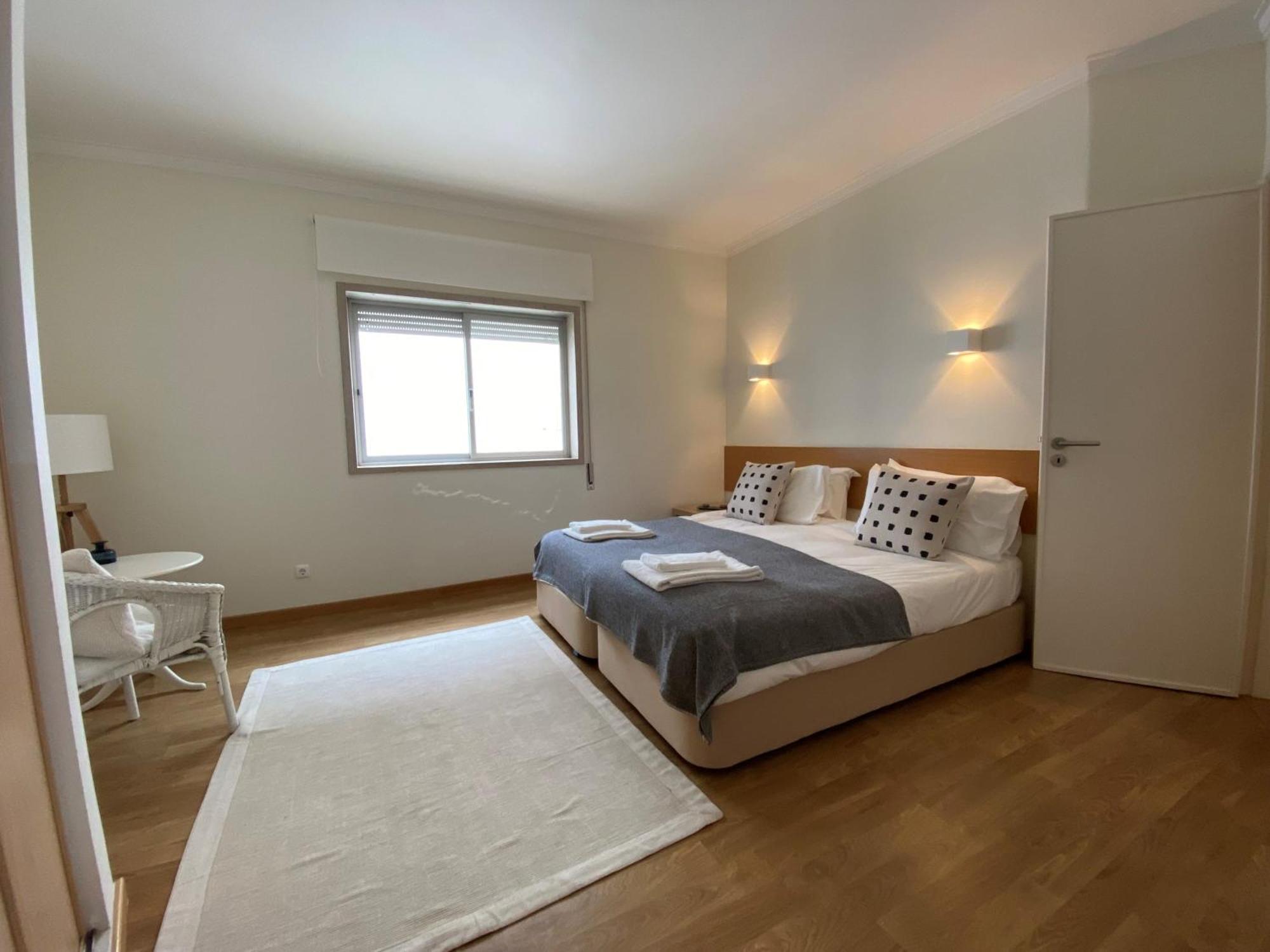 Rainha - Holiday Rental In Cascais Centre ภายนอก รูปภาพ